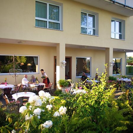 Hotel & Restaurant Dornweiler Hof Illertissen Eksteriør bilde