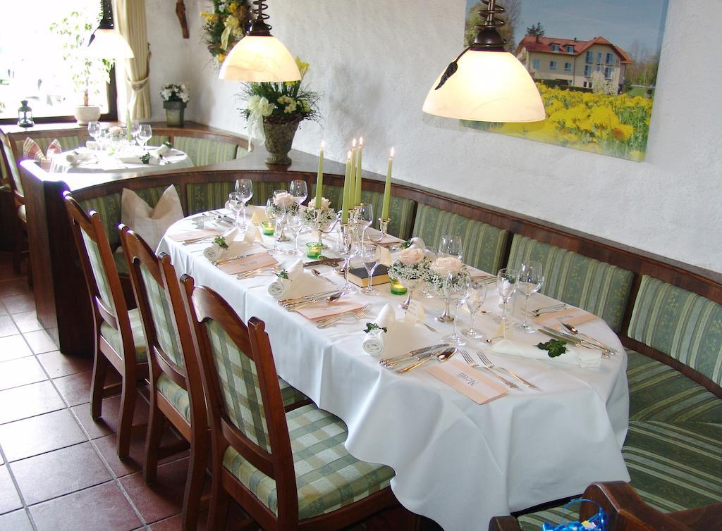 Hotel & Restaurant Dornweiler Hof Illertissen Eksteriør bilde