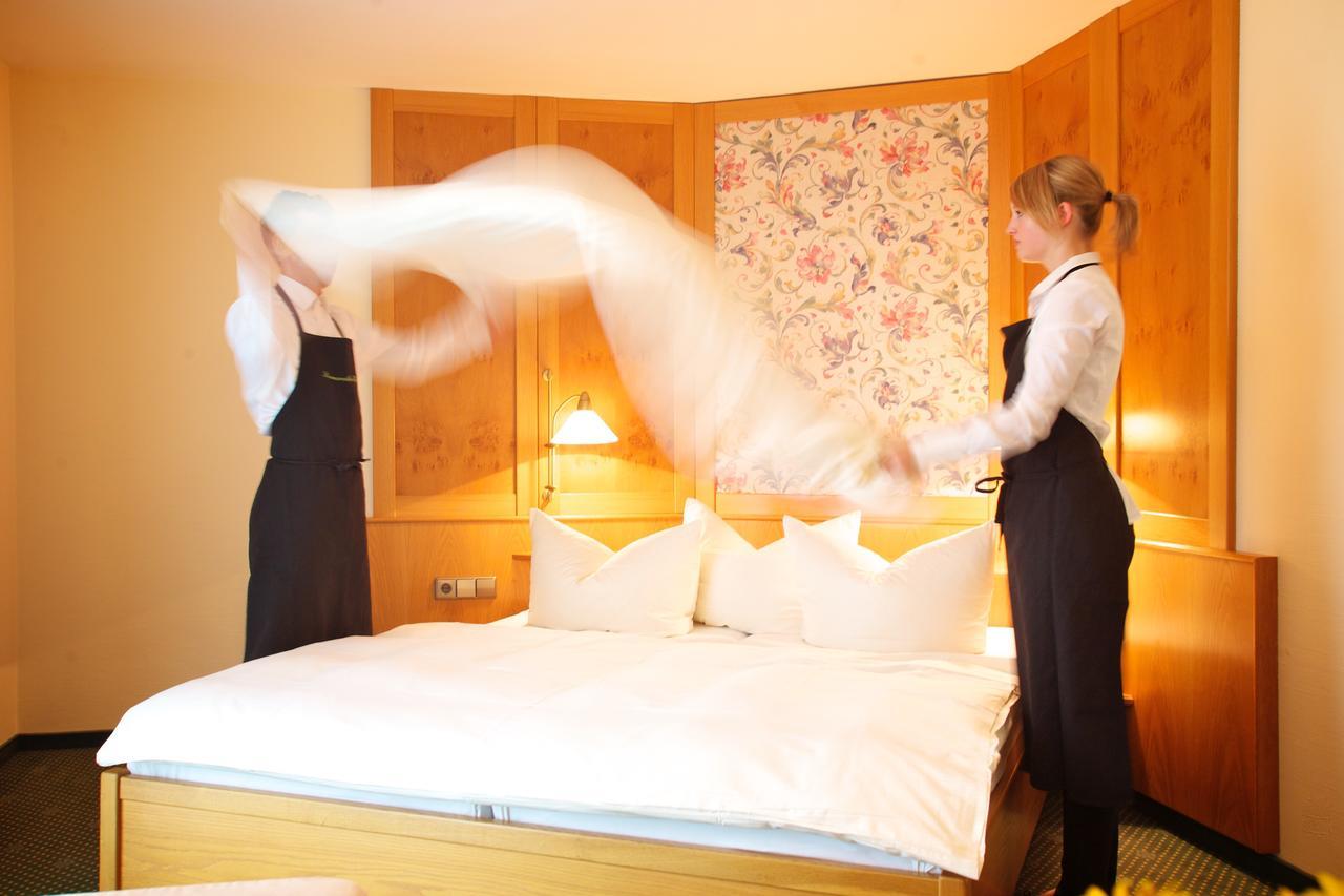 Hotel & Restaurant Dornweiler Hof Illertissen Eksteriør bilde
