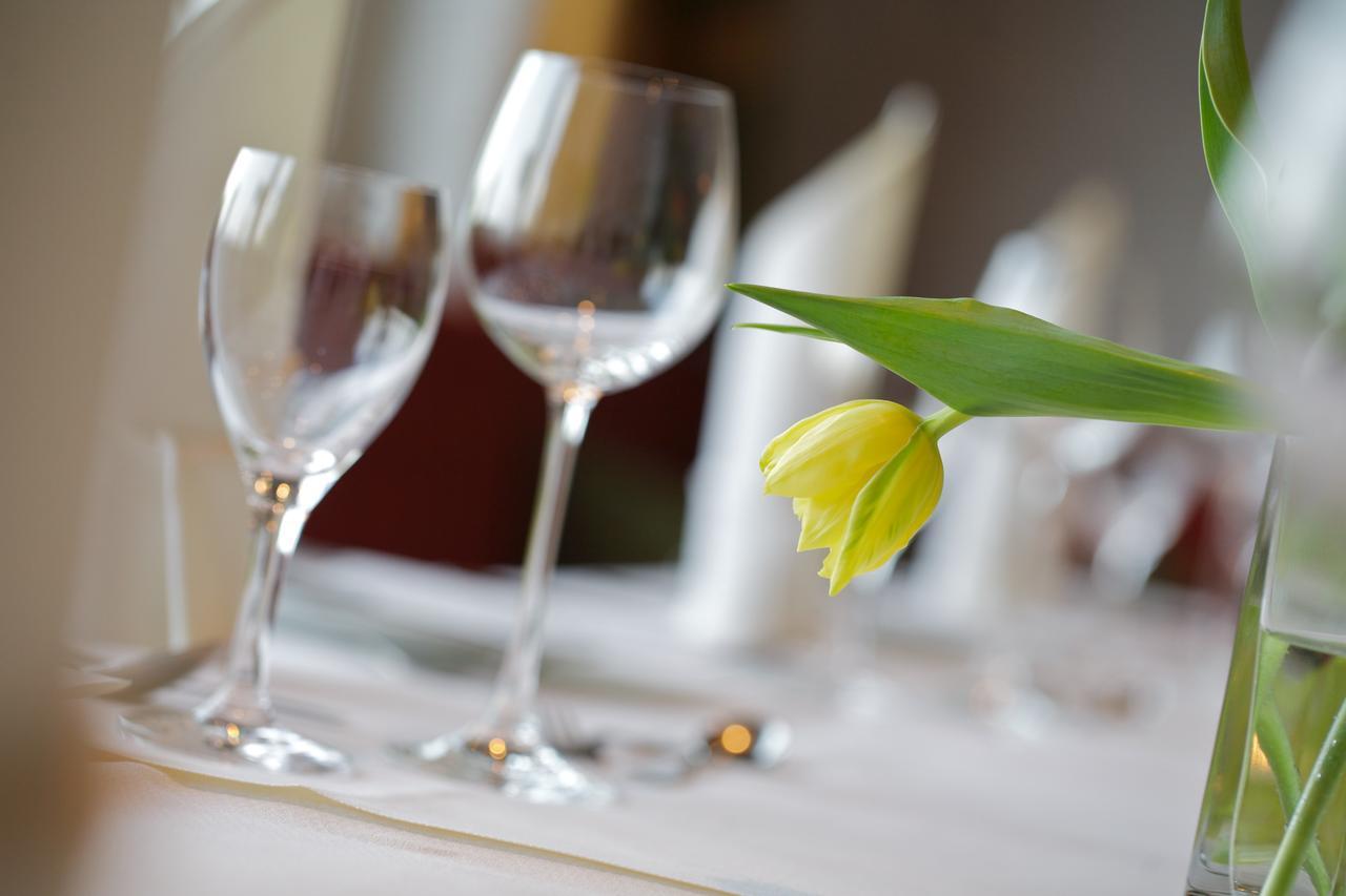 Hotel & Restaurant Dornweiler Hof Illertissen Eksteriør bilde